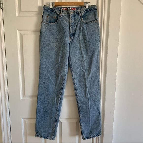 Vintage B.U.M. Equipment 80s Tapered Mom Jeans - Picture 11 of 12